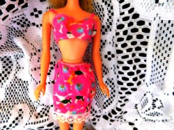 1685 BARBIE UNDERPRINTS 1967 - 68 FLORAL PINK HALF SLIP, BRA AND PANTY WITH 3 GARTERS SET